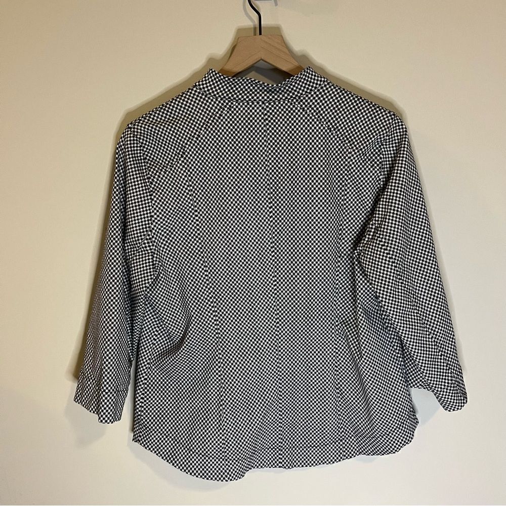 Chicos Houndstooth Stretch Jacket - Picture 5 of 14